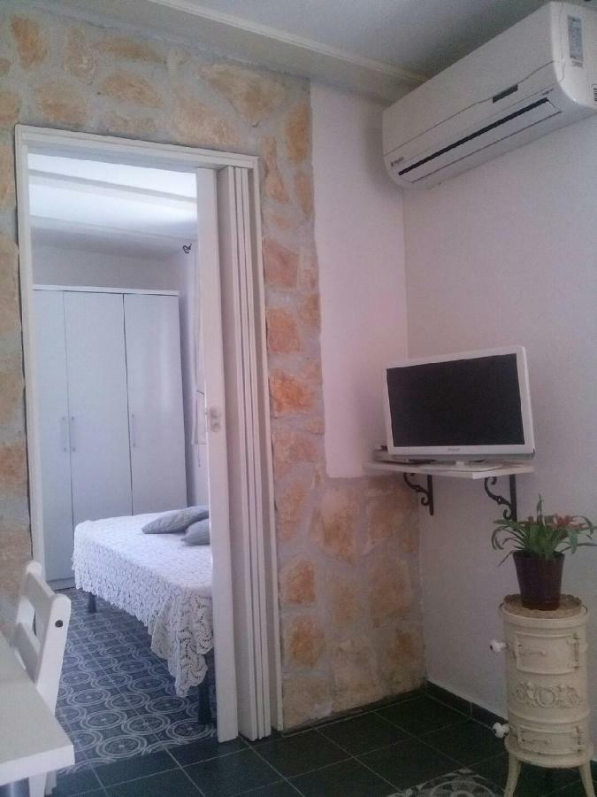 Apartman Vivian Pula Extérieur photo