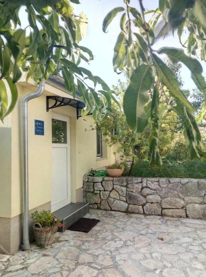 Apartman Vivian Pula Extérieur photo